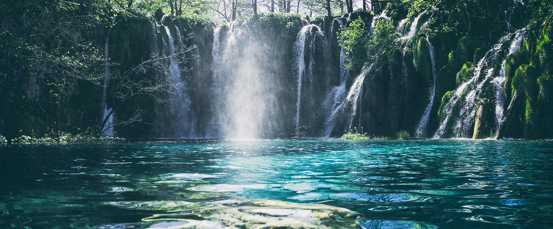 Aktivofresh, Waschmittel, Industriewaschmittel, Vollwaschmittel, Wasserfall